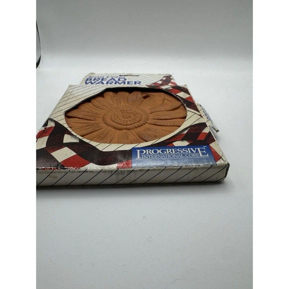 Vintage Terra Cotta Bread Warmer Progressive GT-7021 Flower Design 1994‎ New